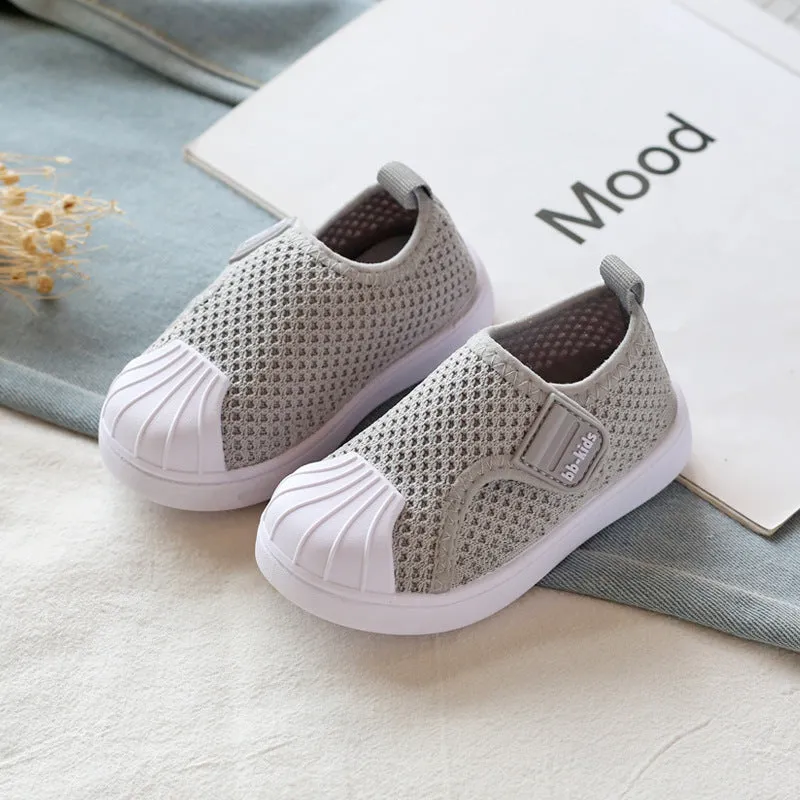 Comfort Fit Sneakers – Breathable, Non-Slip Casual Shoes for Boys and Girls