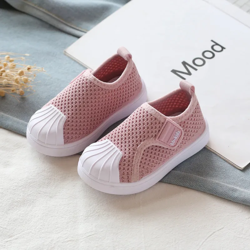 Comfort Fit Sneakers – Breathable, Non-Slip Casual Shoes for Boys and Girls