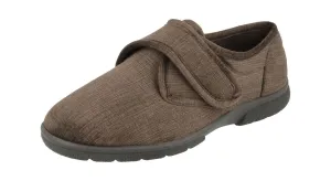 Men'S Slippers / House Shoes (Hallam)6V Wide Fit By Db Shoes in Brown