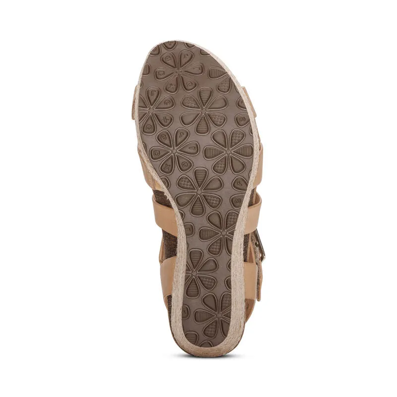 Women's Aetrex Anna EW788W Color: Sand