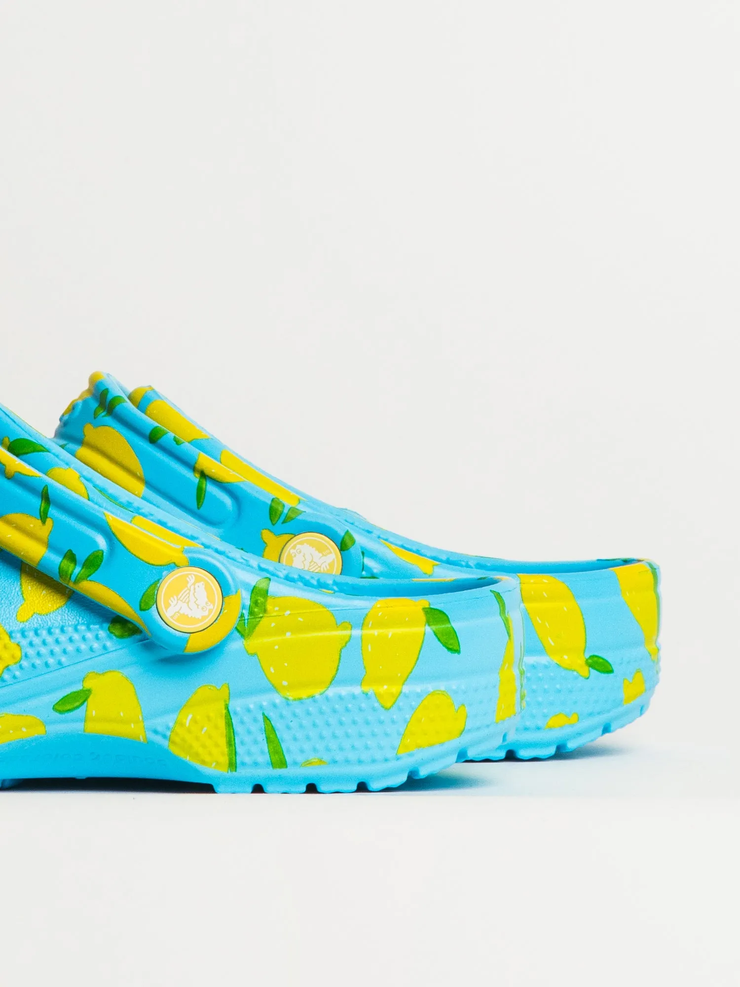 WOMENS CROCS CLASSIC FRESH FRUITS CLOG - BLUE